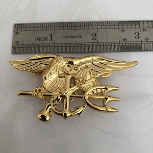 USN US Navy Seal Special Warfare spilla da bavero oro 2,75” NUOVO Tridente - Foto 1 di 4