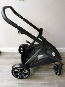 Complete Nuna Demi Grow Chassis With Basket and Wheels Caviar Black - Picture 1 of 24