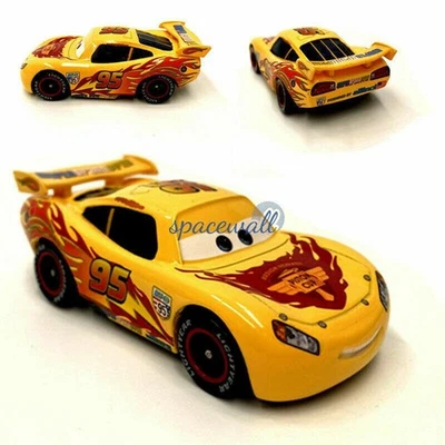 Disney Pixar Cars Yellow Lightning McQueen No.95 Small Car Vehicle Diecast Toy - Image 1 of 4