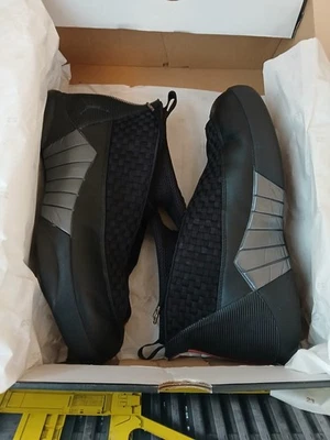 Jordan 15 Retro Stealth Negro Rojo Universitario Talla 10 Para hombres [Leer Descripción] Foto 1 de 4