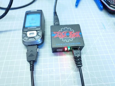 Z3X Universal Unlocking box mobile phones Samsung LG Huawei Blackberry ZTE - Image 1 of 4