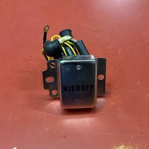 Niehof Automotive Voltage Regulator SE-657 - Picture 1 of 6