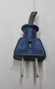 Vintage Eagle 15A Hard Rubber Electrical Plug - Picture 1 of 3