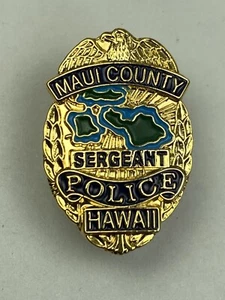 Mini prendedor insignia sargento de policía del condado de Maui Hawai solapa sombrero pin corbata nuevo - Imagen 1 de 4