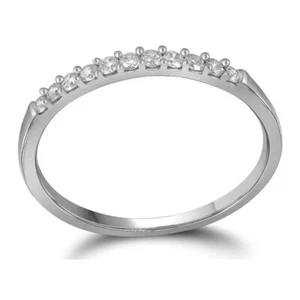 10K White Gold Womens Round Diamond Wedding Anniversary Band Ring 1/6 Ctw - Picture 1 of 2