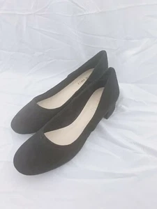 NEW IN BOX NINE WEST WOMEN'S LOW HEEL SHOES  ELKNO  BLACK SIZE 8.5 - Picture 1 of 4