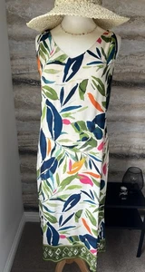 Gorgeous Tropical Print Maxi Dress, size 16 - 20 - Picture 1 of 6