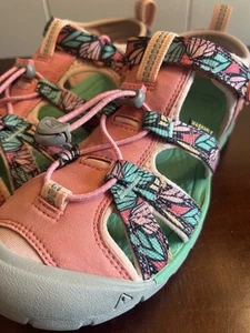 Keen Seacamp II CNX Pink Floral Sport Sandals Girls Big Kids Sz 4 - Imagen 1 de 11