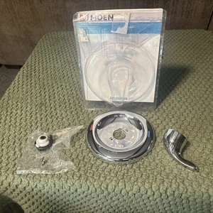 MOEN Chateau Lever Posi-Temp 1-Handle Shower Valve Trim Kit in Chrome-READ!!!!! - Picture 1 of 12