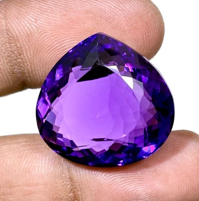 Beautiful!!! Purple Natural Heart Shape Pandant Making Loose Gemstone -58.Carat - Image 1 of 4