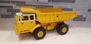 Ertl International Harvester IH Payhauler Dump Truck Die-Cast 1:25 - Picture 1 of 7