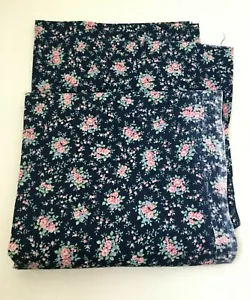 Tessuto da cucire cotone blu navy vintage rose rosa fiori foglie verdi 52x60 - Foto 1 di 3