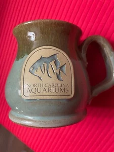 Sunset Hill Stoneware NORTH CAROLINA AQUARIUMS Green Pottery Mug - Picture 1 of 14
