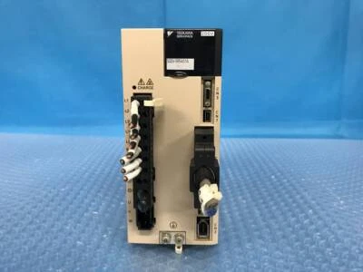 YASKAWA SGDV-5R5A01A 200V SERVOPACK - Image 1 of 4