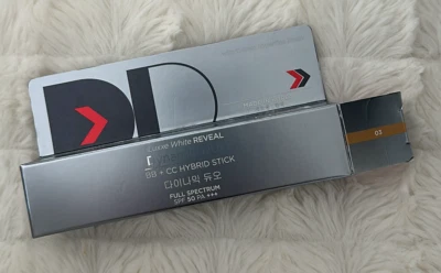 Frontrow Luxxe 03 White Reveal Dynamic Duo Bb + Cc Hybrid Stick SPF 50 PA +  - Image 1 of 2