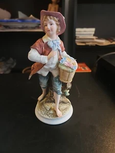 Andrea von Sadek Mann mit Blumen Figur - Bild 1 von 5