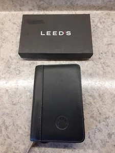 Leed's Echtleder schwarz Reißverschluss Geldbörse 6,5" x 4,25" Neu - Bild 1 von 12