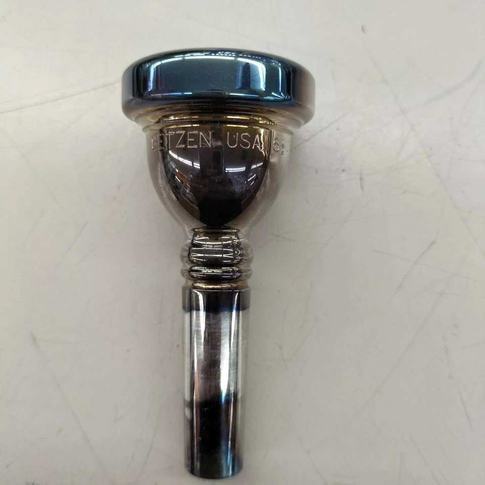 Boquilla de instrumento de latón Getzen 6-1/2 Al-L Foto 1 de 4