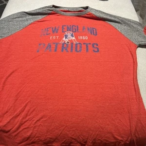 New England Patriots NFL Pro Line Fanatics Men's Retro Graphic T-Shirt XL Brady - Picture 1 of 6