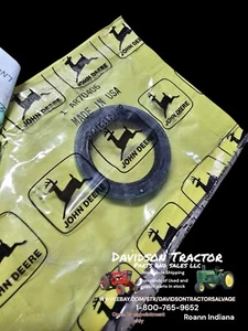 Genuine John Deere AR70406 New Old Stock SEAL - Picture 1 of 5