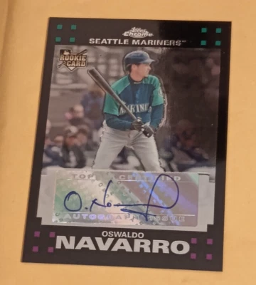 2007 Topps Chrome #363 Oswaldo Navarro Autograph RC Seattle Mariners - Image 1 of 2