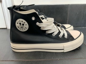 Zapatillas para mujer del catálogo de Primark