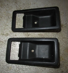 84 85 86 87 88 89 NISSAN 300ZX DOOR HANDLE BEZEL TRIM COVER LEFT & RIGHT - Picture 1 of 1