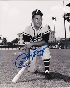 JOHNNY LOGAN MILWAUKEE BRAVES ACTION SIGNED 8x10 - Picture 1 of 1