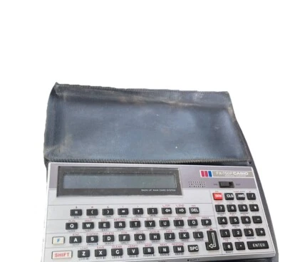 CASIO FX-750P Personal Computer Pristine Condition Vintage 1985 With Memory Card - Image 1 of 4