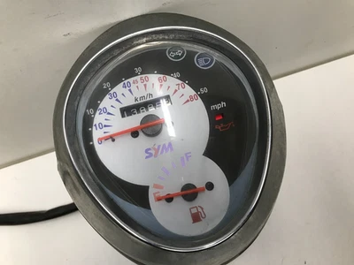 STRUMENTAZIONE CONTACHILOMETRI  SCOOTER SYM MIO 50CC - Immagine 1 di 4