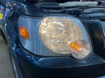 06 07 08 09 10 FORD EXPLORER Headlamp Assembly Passenger Side Right Foto 1 de 4