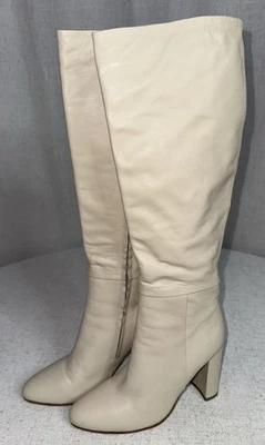 Botas femininas Revolve Tony Bianco Bellez 7.5 salto couro baunilha Veneza creme - Imagem 1 de 4