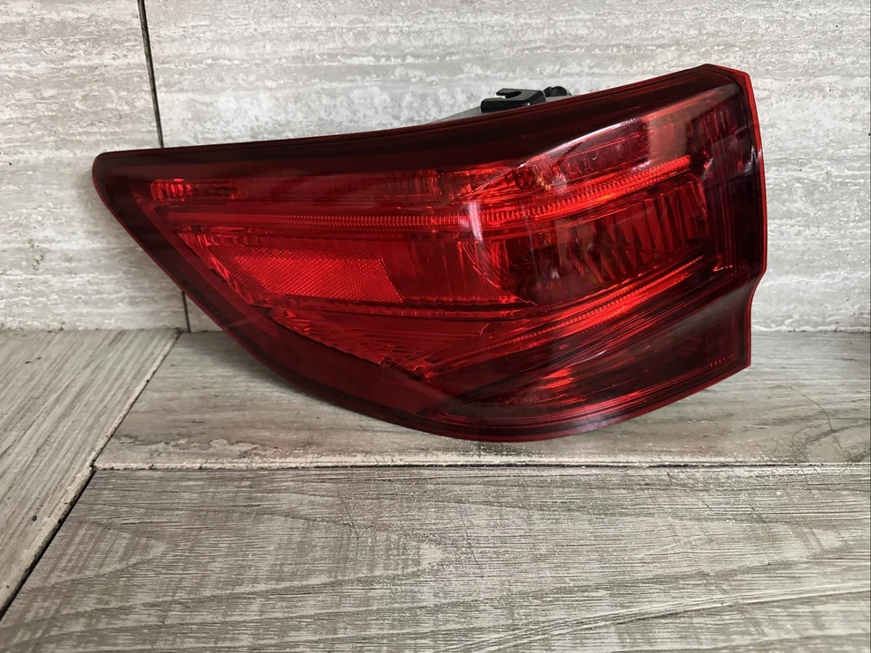 🥇 GENUINE 2014-2020 ACURA MDX LEFT DRIVER SIDE TAILIGHT ASSEMBLY OEM - Image 1 of 4