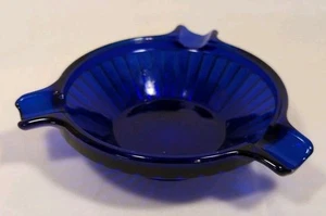 Vintage 1930's Rare Fenton Art Glass Sheffield Pattern Cobalt Blue Ashtray - Picture 1 of 5