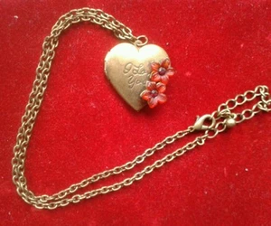 Herzcollier mit Herzmedaillon , antik , goldfarben ,  ca. 27 cm / 3 cm , gebr. - Bild 1 von 4