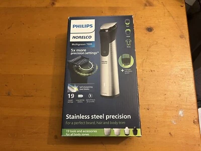 Philips Norelco Multigroom Series 7000 Kit de aseo todo en uno con recortadora Foto 1 de 3