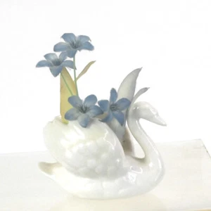Vintage Goebel Mini Swan Planter Vase Cream Porcelain Figurine W. Germany - Picture 1 of 5
