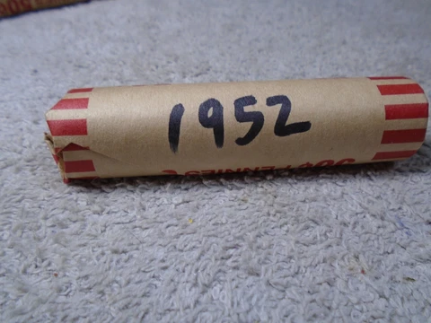 1952 Lincoln Wheat Back 50 Coin Circulated Penny Roll Possible P D S Mint Marks Cover