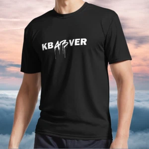Nueva Camisa KB43VER Texto Blanco Logo Activo Camiseta Divertida Talla S a 5XL - Imagen 1 de 7