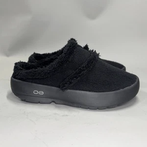 Oofos OOcoozie Damenschuhe Größe 7 schwarz Fleece-Slipper Pantolette Halbschuhe Hausschuhe - Bild 1 von 12
