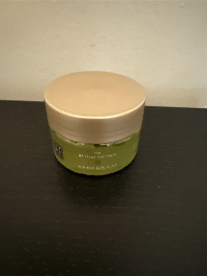 Exfoliante corporal orgánico Rituals The Ritual of Dao 4,2 fl oz White Lotus & Yi Yi Ren Foto 1 de 1