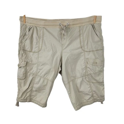 Sonoma Board Cargo Shorts Plus Size 22W 22 casual Khaki Tan Womens Stretch Waist - Image 1 of 4