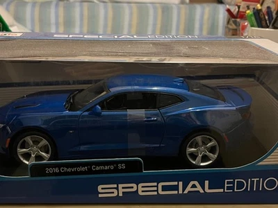 Chevrolet camaro SS 2016 blu 1:18 maisto completa di scatola supporto - Immagine 1 di 2