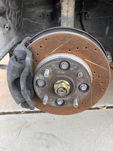 1994-1997 HONDA ACCORD LEFT DRIVER SIDE FRONT SPINDLE KNUCKLE HUB NON-ABS TYPE - Picture 1 of 4