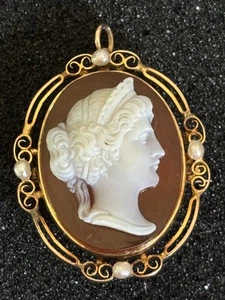 Antica spilla cammeo vittoriana in pietra dura agata con perle 10k 5gr - Foto 1 di 14
