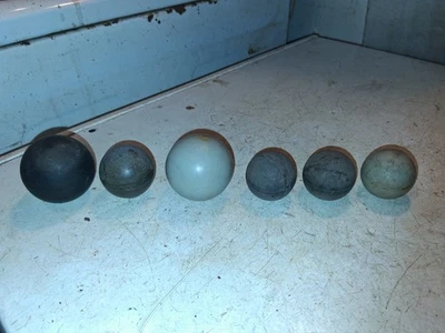 Lot Of 6 IH Scout 80 800 Transmission  Transfer case shifter Knobs? Black & Gray - Image 1 of 4