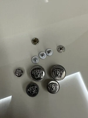 VERSACE Medusa Niete  5 St. - Silber-Vintage Knopf für Jeans / unbenutzt - Bild 1 von 4