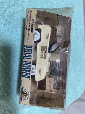 Golden Wheel Die Cast Metal Express Service Pedal Power Car Brand New - Image 1 of 4