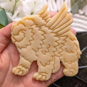 Búho Monstruo Oso Fantasía Medieval DnD Mazmorras y Dragones Malvado Cortador de Galletas - Imagen 1 de 6
