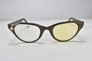 Vintage 1950s TURA EYEGLASSES CAT EYE FRAME RETRO GOLD COPPERTONE ALUMINUM 07597 - Picture 1 of 7